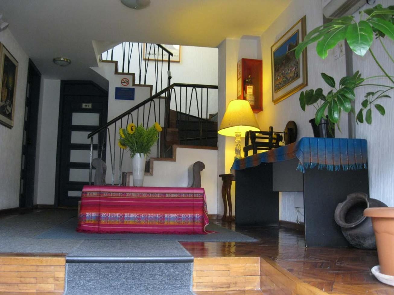 Hotel Rincon Escandinavo Кіто Екстер'єр фото