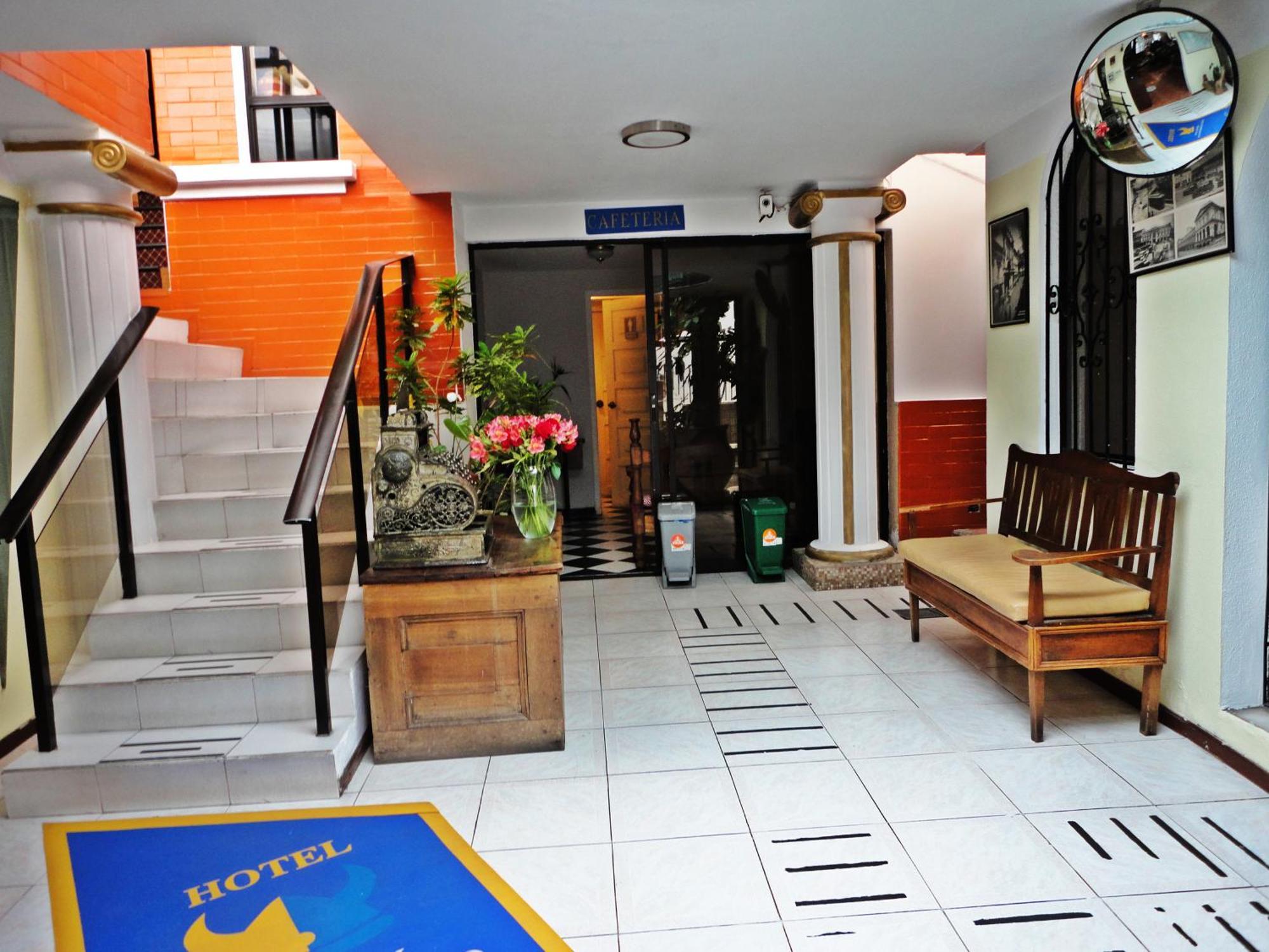 Hotel Rincon Escandinavo Кіто Екстер'єр фото